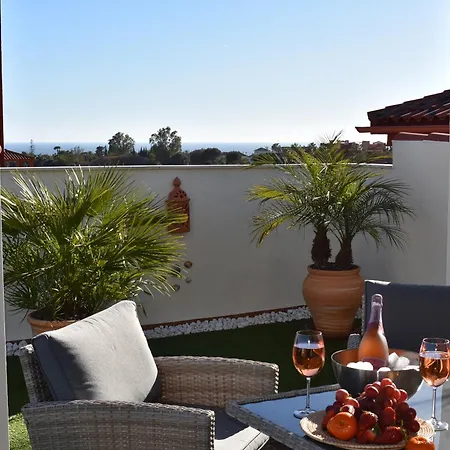 Penthouse With Sea And Mountain View Top Location