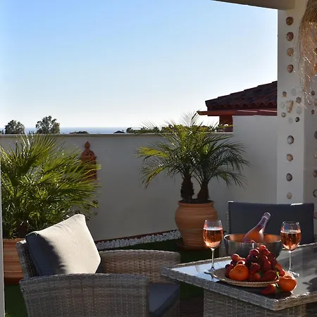 Apartment Penthouse With Sea And Mountain View Top Location
